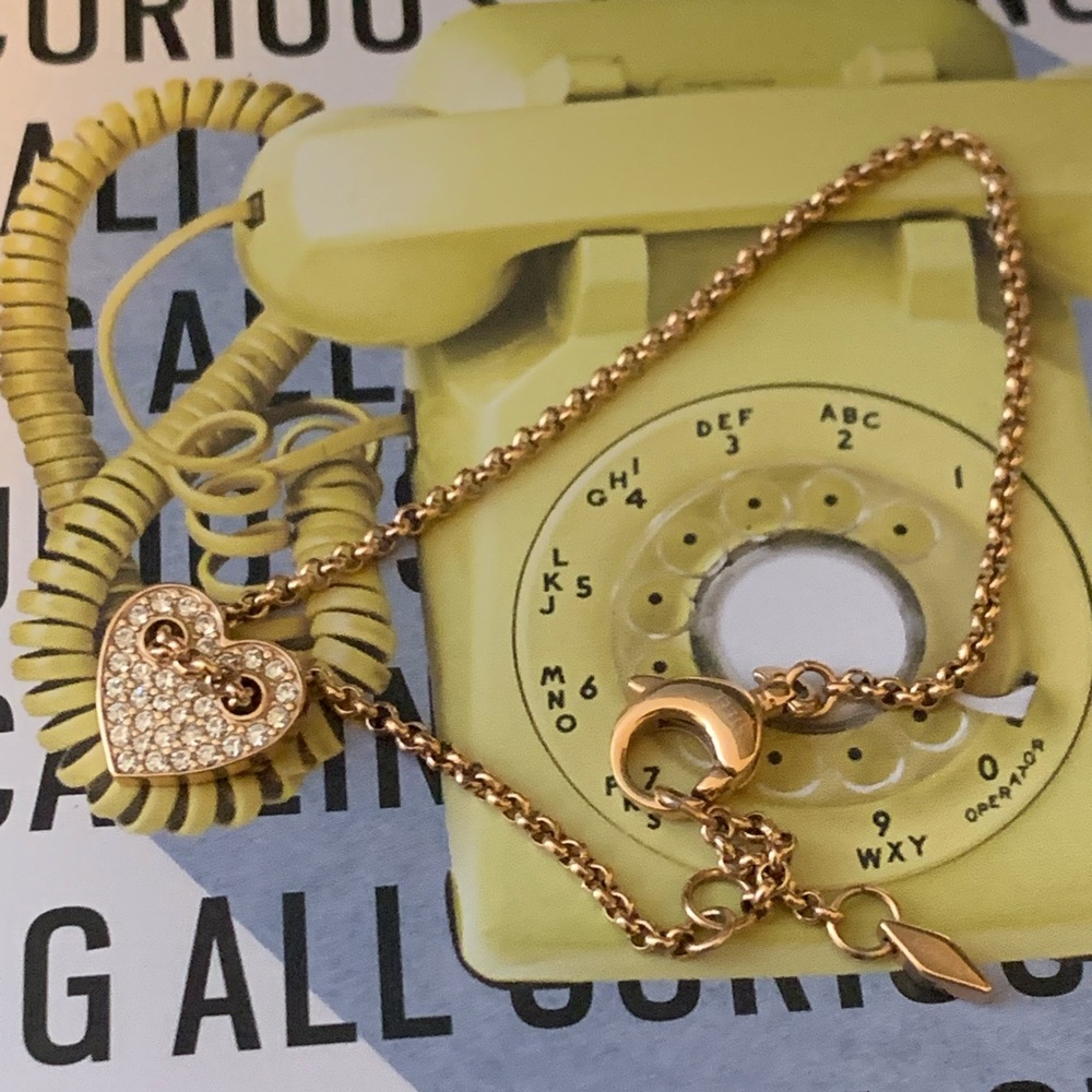 Fossil heart bracelet